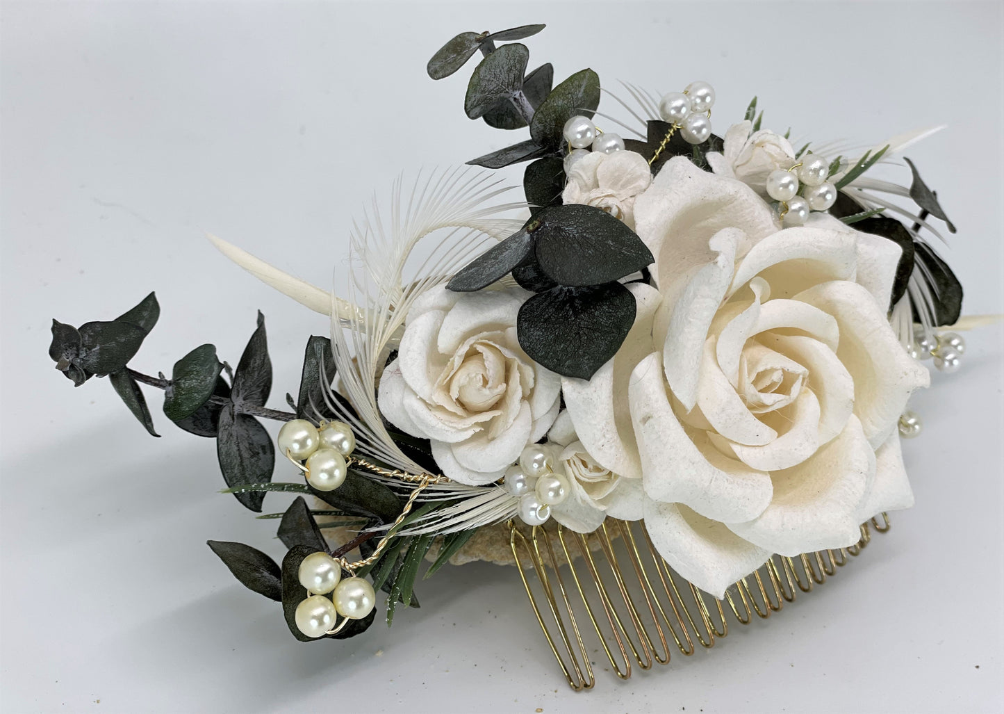 Intension setting snow white floral hair accessory