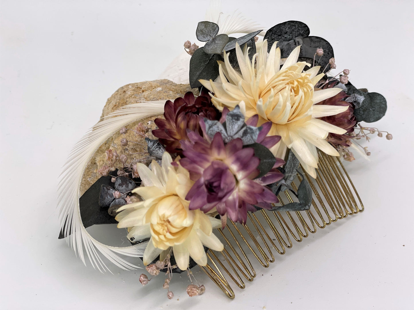 Intension setting dried floral hair accessory