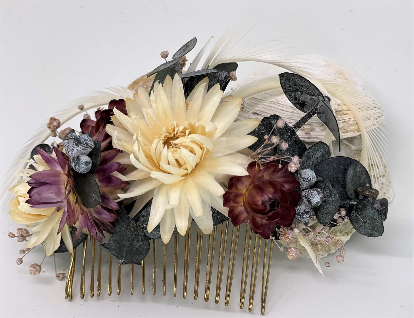 Intension setting dried floral hair accessory