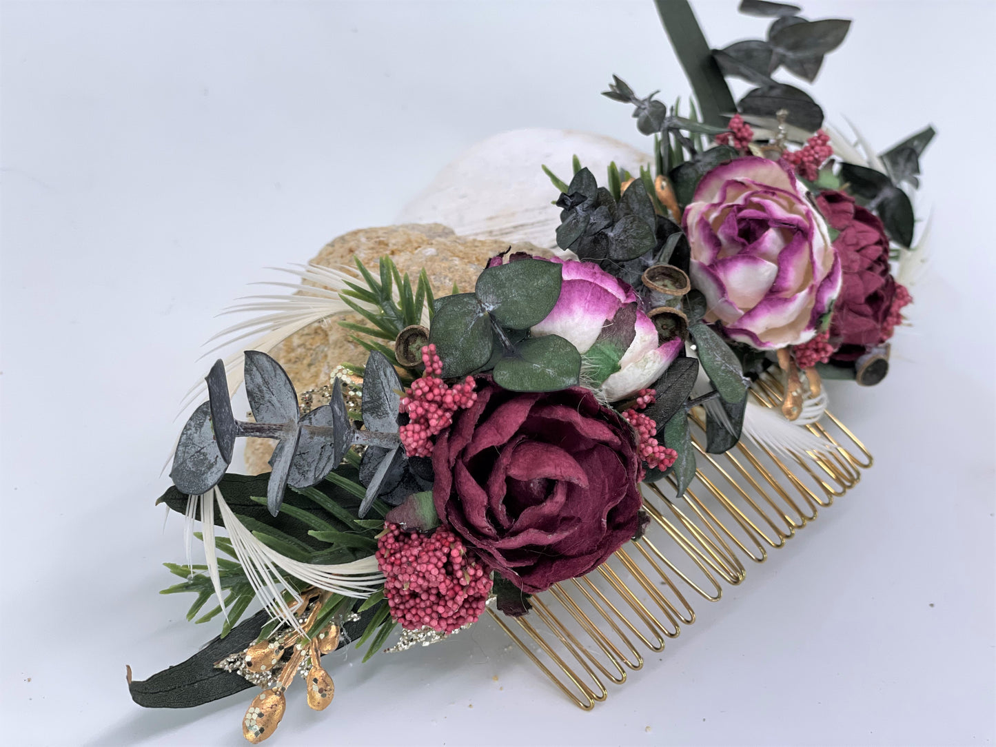 Intension setting burgundy queen floral hair accessory